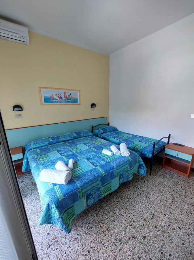 B&B Hotel Villa Nora ベラーリア・イジェア・マリーナ 部屋 写真